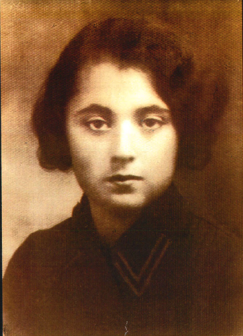 Regina Neustein Holocaust survivor 